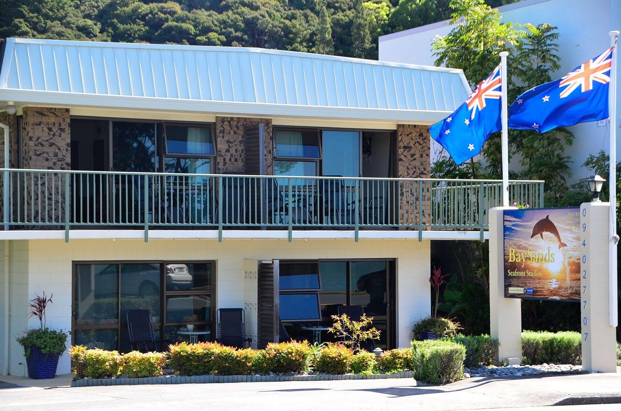 Bay Sands Seafront Studios Paihia Exterior photo